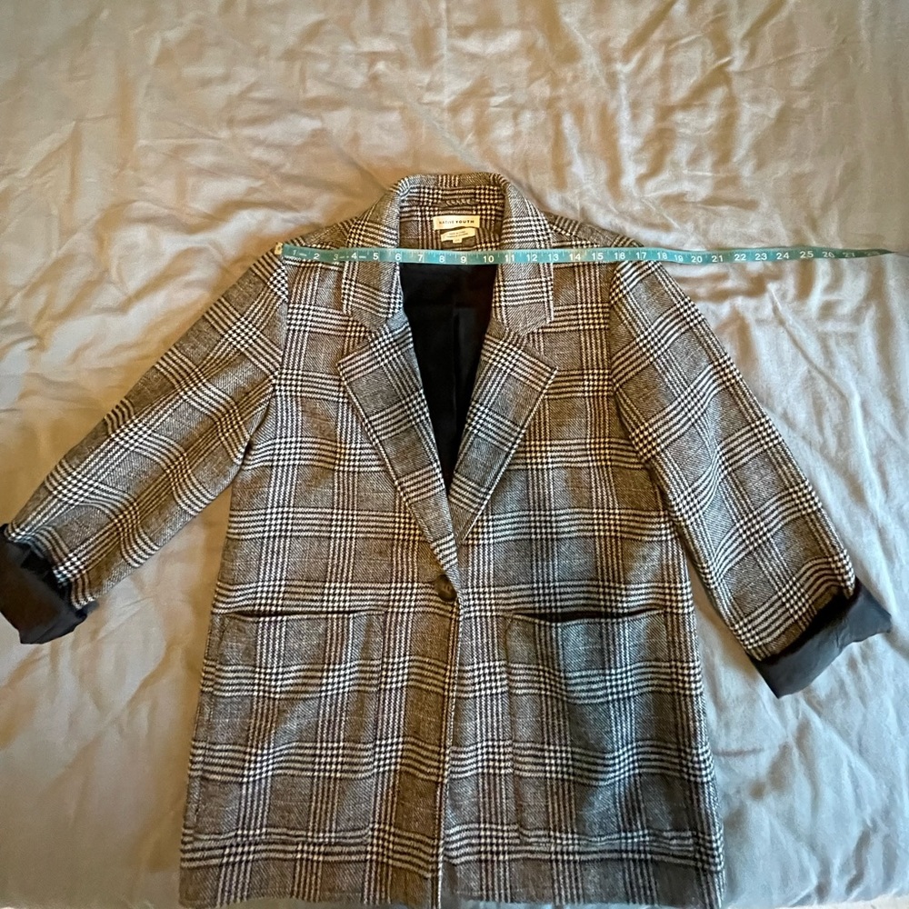 Native Youth Albion Blazer EUC - Picture 8 of 11